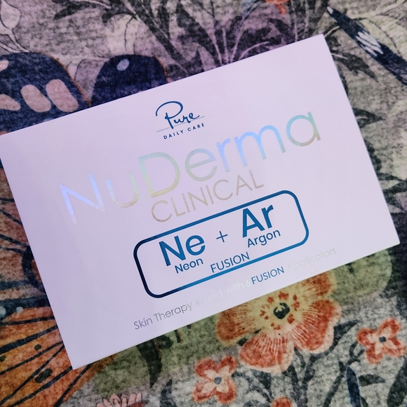 Pure Daily Care Skin Therapy Wand